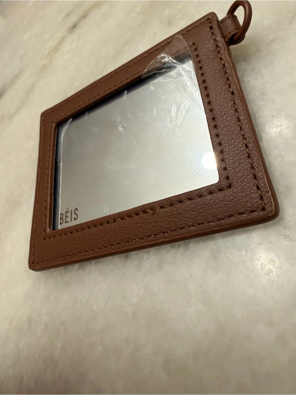 BEIS compact cardholder